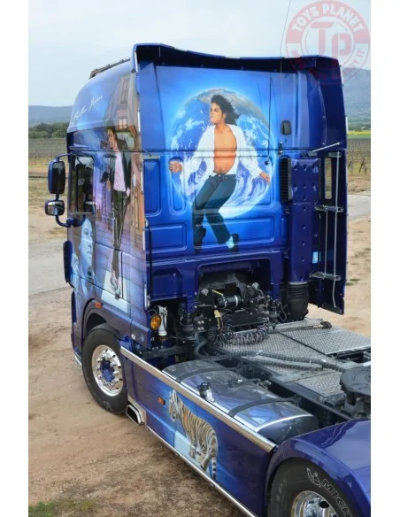 DAF XF 105 SUPER SPACE CAB 4X2 TRANSPORTS T.M.G WSI 01-4281 WSI MODELS