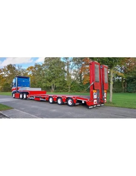 VOLVO FH5 GLOBETROTTER 6X2 TAG AXLE SEMI LOWLOADER WITH RAMPS - 3 AXLE PWT WSI 01-4123 WSI MODELS VOLVO FH5 GLOBETROTTER 6X2 TAG AXLE SEMI LOWLOADER WITH RAMPS - 3 AXLE PWT WSI 01-4123 WSI MODELS