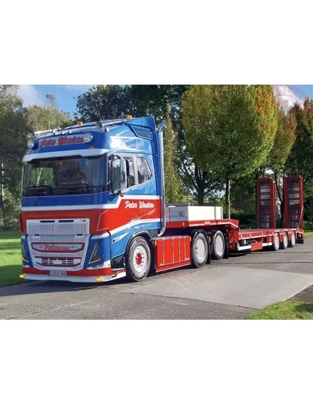 VOLVO FH5 GLOBETROTTER 6X2 TAG AXLE SEMI LOWLOADER WITH RAMPS - 3 AXLE PWT WSI 01-4123 WSI MODELS VOLVO FH5 GLOBETROTTER 6X2 TAG AXLE SEMI LOWLOADER WITH RAMPS - 3 AXLE PWT WSI 01-4123 WSI MODELS