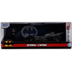 BATMOBILE E BATMAN 1/32 BATMAN 01 JADA TOYS