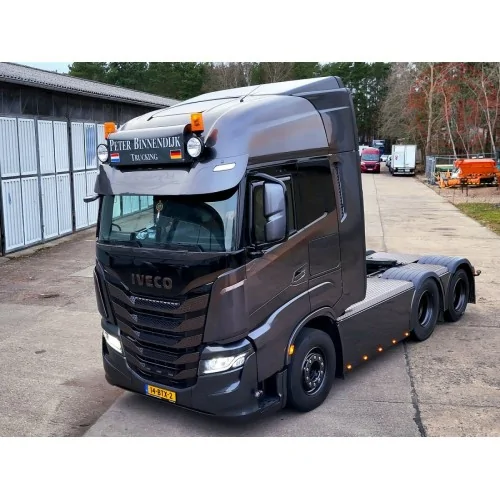 IVECO S-WAY AS HIGH 6X2 TAG AXLE PETER BINNENDIJK TRUCKING WSI 01-4174 WSI MODELS