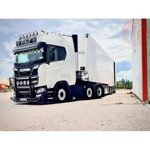 SCANIA S HIGHLINE CS20H 6X2 TWIN STEER REEFER TRAILER - 3 AXLE F.L.T WSI 01-4334 WSI MODELS