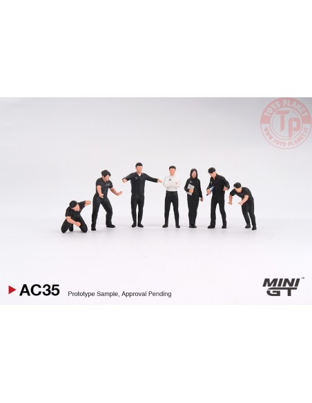 NISSAN FIGURINE NISMO TECHNICIAN TEAM 2024 1:64 MGTAC35 MINI GT