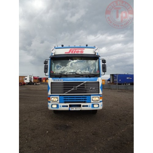 Volvo F12 Globetrotter 4x2 Sties TEKNO 86431 TEKNO