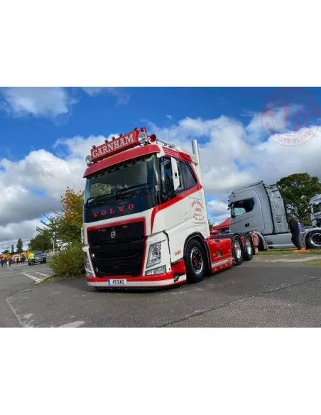 Volvo FH04 6x2 trekker Garnham TEKNO 85209 TEKNO