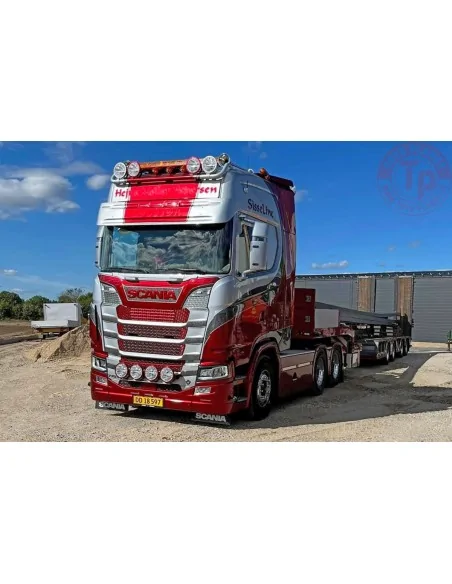 SCANIA S SERIE HIGH ROOF 6X4 WITH NOOTEBOOM MCOS SEMI LOW LOADER 4 AXLE WITH RAMPS HEJNE MØLLER PEDERSEN IMC 32-0216 IMC MODELS
