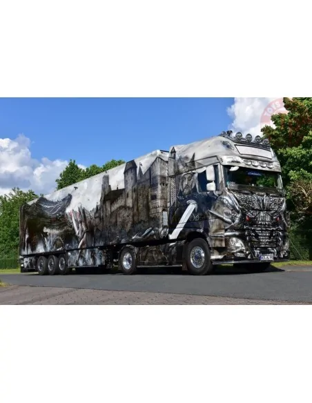 DAF XF SUPER SPACE CAB MY2017 4X2 REEFER TRAILER - 3 AXLE HEIDE LOGISTIK WSI 01-4308 WSI MODELS DAF XF SUPER SPACE CAB MY2017 4X2 REEFER TRAILER - 3 AXLE HEIDE LOGISTIK WSI 01-4308 WSI MODELS
