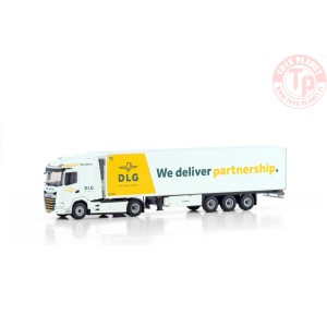 DAF XG 6X2 MIDLIFT AXLE REEFER TRAILER - 3 AXLE DLG Logistics WSI 01-4339 WSI MODELS