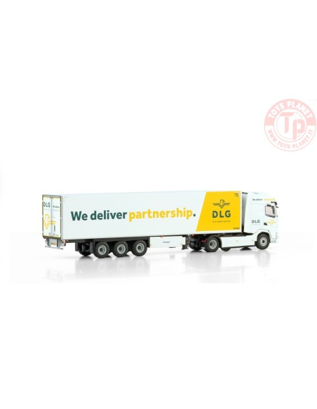 DAF XG 6X2 MIDLIFT AXLE REEFER TRAILER - 3 AXLE DLG Logistics WSI 01-4339 WSI MODELS DAF XG 6X2 MIDLIFT AXLE REEFER TRAILER - 3 AXLE DLG Logistics WSI 01-4339 WSI MODELS