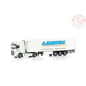 DAF XF SPACE CAB MY2017 4X2 REEFER TRAILER - 3 AXLE A. Kanters Transport WSI 01-4312 WSI MODELS