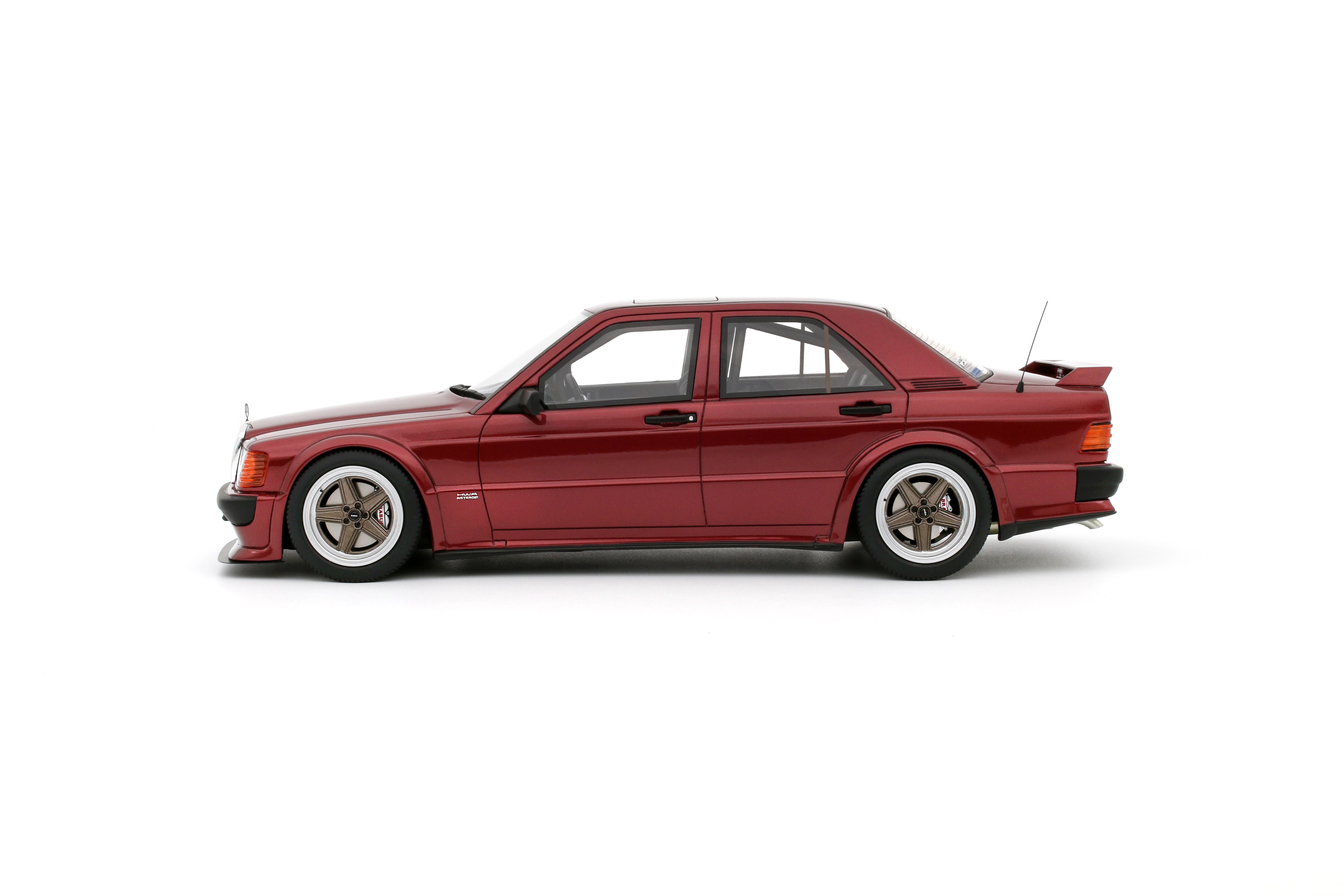 OT1083 Mercedes 190E RAUH-WELT REPUBLIK 190E 2,5-16 ALMANDINE RED 5