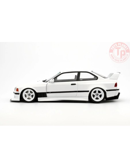 BMW E36 KHYZYL SALEEM ALPINE WHITE 300 2022 1:18 OT1051 OTTOMOBILE