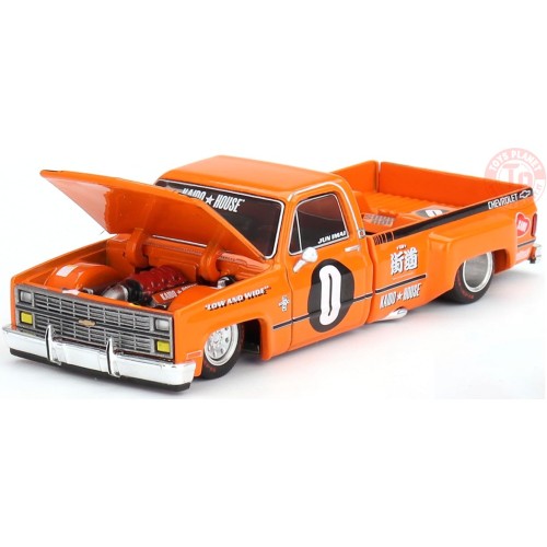 CHEVROLET SILVERADO DUALLY KAIDO WORKS V2-ORANGE 1/64 KHMG090 Mini Gt