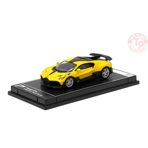 BUGATTI DIVO-YELLOW 1/64 KTH19 POSTERCARS