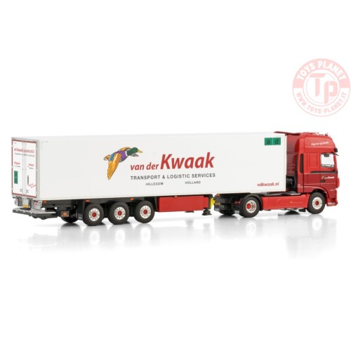 DAF XF SUPER SPACE CAB MY2017 4X2 REEFER TRAILER - 3 AXLE Van der Kwaak WSI 01-4353 WSI MODELS