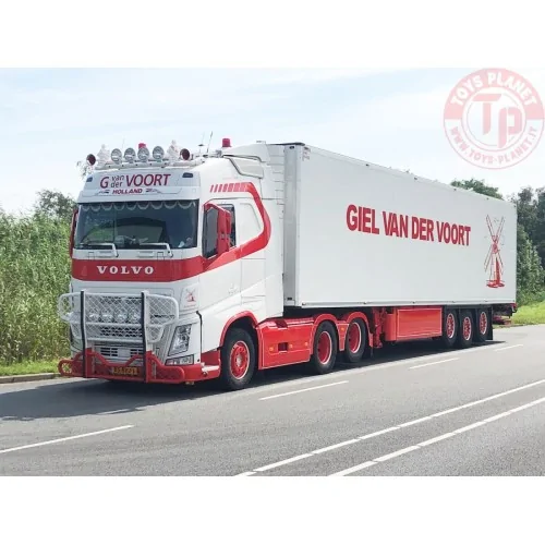 VOLVO FH4 GLOBETROTTER 6X2 TAG AXLE REEFER TRAILER - 3 AXLE GIEL VAN DER VOORT WSI 01-4397 WSI MODELS