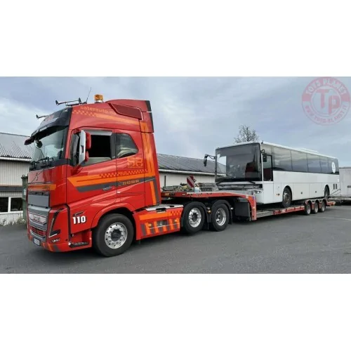 VOLVO FH5 GLOBETROTTER 6X2 TWIN STEER TRUCK TRANSPORTER - 3 AXLE SÆTER AUTO WSI 01-4435 WSI MODELS