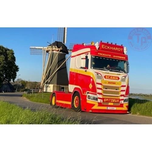 Scania Next Gen S-serie 4x2 met 3 assige koeltrailer Eckhardt TEKNO 84603 TEKNO