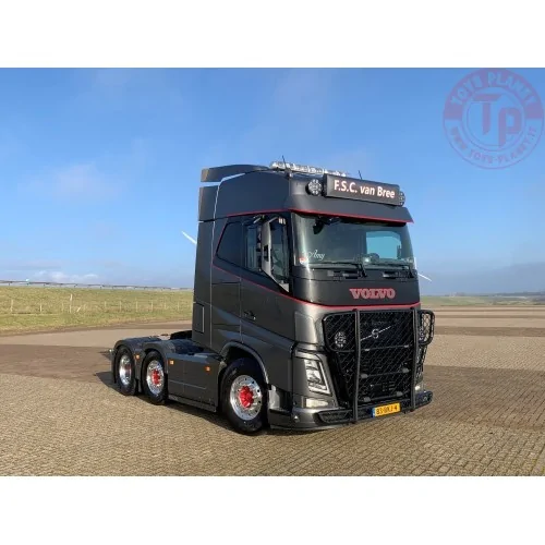 Volvo FH04 Globetrotter 6x2 van F.S.C. - Transport Bree TEKNO 86028 TEKNO