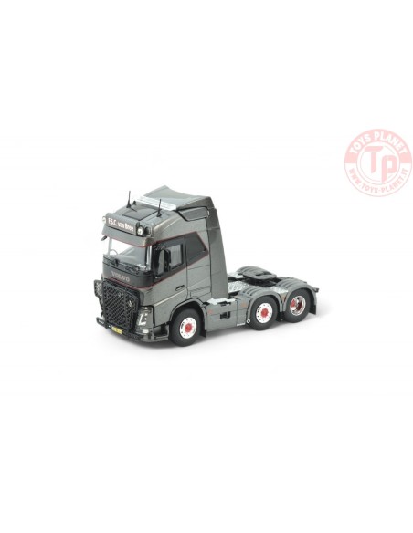 Volvo FH04 Globetrotter 6x2 van F.S.C. - Transport Bree TEKNO 86028 TEKNO