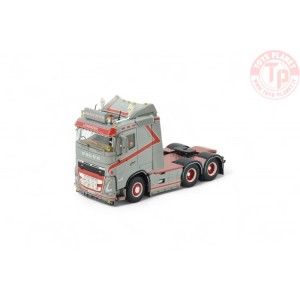 Volvo FH05 6x2 sleepas trekker Michiel de Roy TEKNO 86001 TEKNO