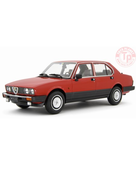 Alfetta 2.0i Quadrifoglio Oro E.E. 1983-84 Rosso 1/18 LM171C LAUDORACING