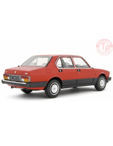 Alfetta 2.0i Quadrifoglio Oro E.E. 1983-84 Rosso 1/18 LM171C LAUDORACING Alfetta 2.0i Quadrifoglio Oro E.E. 1983-84 Rosso 1/18 LM171C LAUDORACING