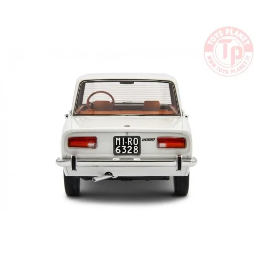 ALFA ROMEO 2000 BERLINA 1971 BIANCO 1:18 LM141D LAUDORACING