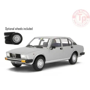 ALFA ROMEO ALFETTA 2.0 L 1978 1:18 LM154C LAUDORACING