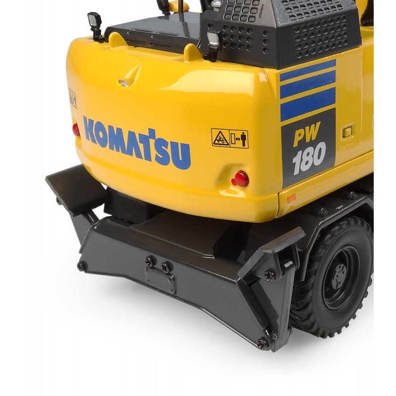 UH 8163 Komatsu PW180-11 hydraulic wheeled excavator with standard...