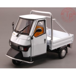 APE PIAGGIO CROSS 50 WHITE 1:18 NY68035W Home