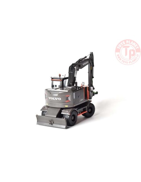 Volvo EWR 150E wheeled excavator Limited Black Edition (999 pieces) Nokian Ground Kare tyre version AT3200116 AT COLLECTIONS