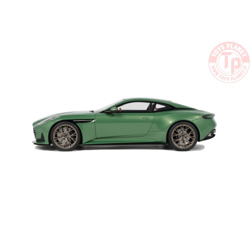 ASTON MARTIN DB12 VANTAGE GREEN 2023 1:18 GT466 GT SPIRIT