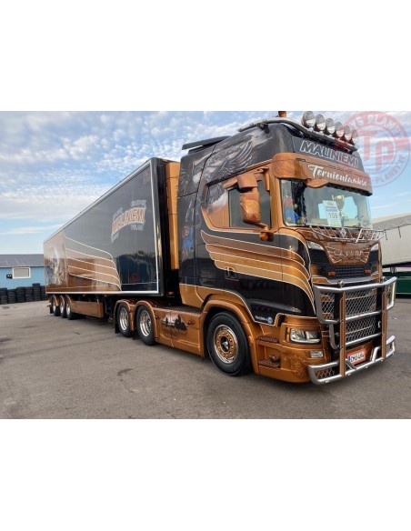 Scania Next Gen S-serie Highline met 3-assige koeloplegger Maliniemi TEKNO 85910 TEKNO Scania Next Gen S-serie Highline met 3-assige koeloplegger Maliniemi TEKNO 85910 TEKNO