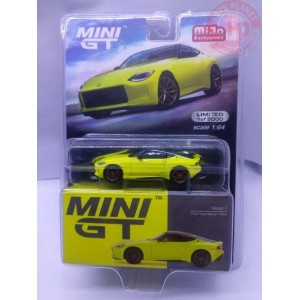 Nissan Z Proto Spec Ikazuchi yellow 1/64 MGT00415MJ Mini Gt