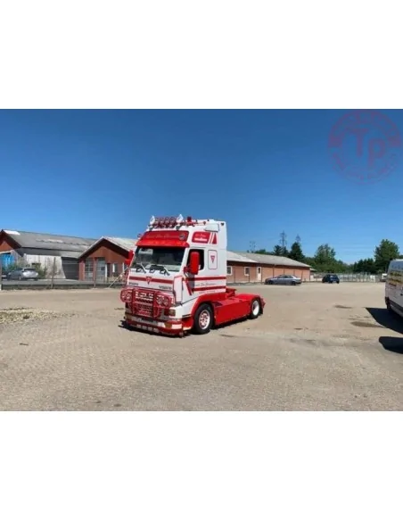 Set van 2 trekkers: Volvo F16 Globetrotter & Volvo FH16 Globetrotter XL Henrik Skov Christensen TEKNO 86018 TEKNO Set van 2 trekkers: Volvo F16 Globetrotter & Volvo FH16 Globetrotter XL Henrik Skov Christensen TEKNO 86018 TEKNO