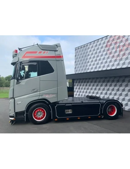 VOLVO FH5 GLOBETROTTER XL 4X2 PBT BELGIUM WSI 01-4519 WSI MODELS VOLVO FH5 GLOBETROTTER XL 4X2 PBT BELGIUM WSI 01-4519 WSI MODELS
