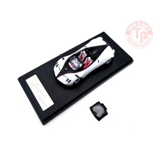 PAGANI HUAYRA ROADSTER PEARL WHITE 1/64 LCD 64015-BW LCD MODELS