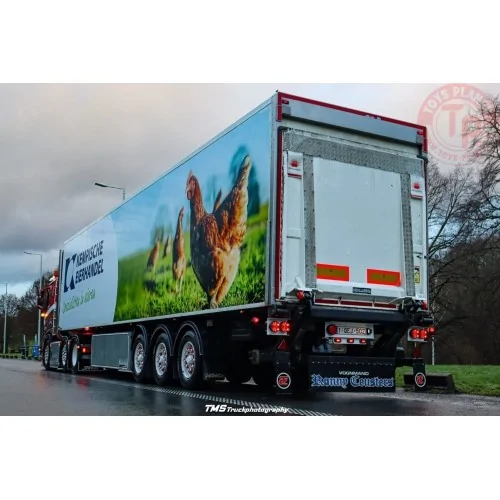 Scania NGR 6x2 Highline con rimorchio frigorifero Ceusters TEKNO 85014 TEKNO