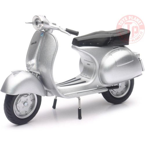 Vespa 150gs 1:12 NEW RAY 57863 NEW RAY