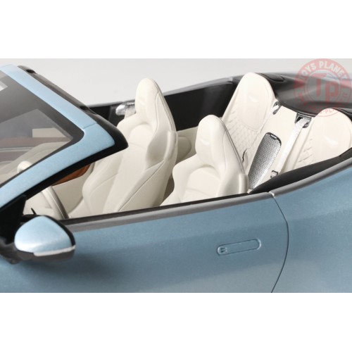 ASTON MARTIN DB12 VOLANTE CARRIBBEAN BLUE PEARL 2 2023 1/18 GT479 GT SPIRIT