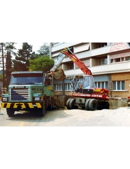 Scania 112H con cassone in resina - Eberhard TEKNO 83080 TEKNO Scania 112H con cassone in resina - Eberhard TEKNO 83080 TEKNO