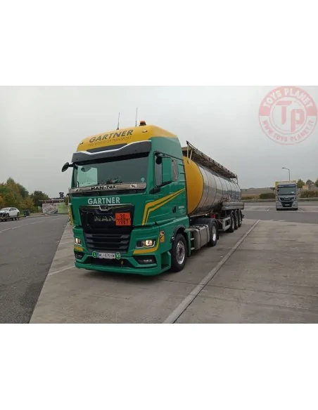 MAN TGX GX con cisterna cromata Gartner TEKNO 86483 TEKNO
