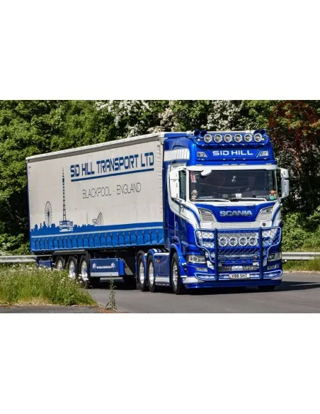 Scania Next Gen serie S Highline con semirimorchio centinato a 3 assi Sid Hill TEKNO 85992 TEKNO Scania Next Gen serie S Highline con semirimorchio centinato a 3 assi Sid Hill TEKNO 85992 TEKNO