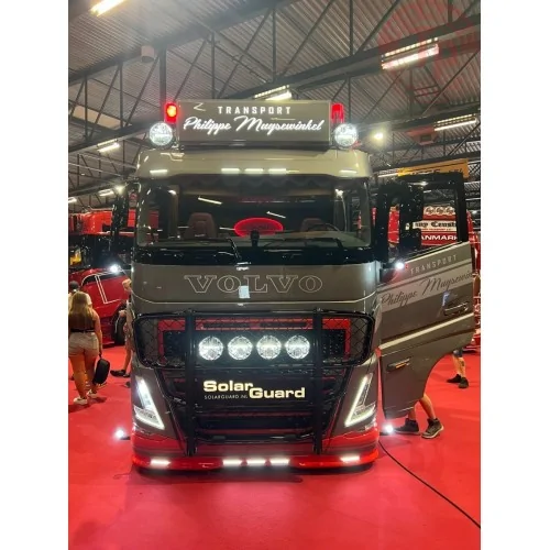 Volvo FH05 6x2 Philippe Muysewinkel TEKNO 86016 TEKNO