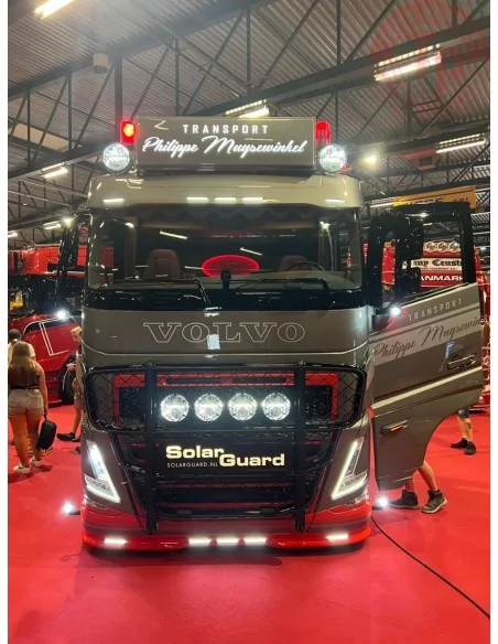 Volvo FH05 6x2 Philippe Muysewinkel TEKNO 86016 TEKNO
