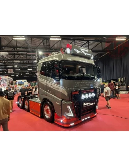 Volvo FH05 6x2 Philippe Muysewinkel TEKNO 86016 TEKNO