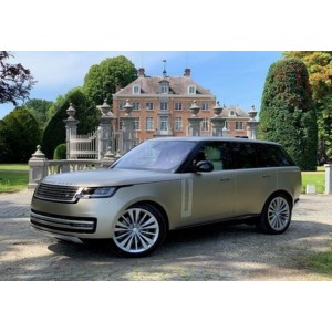 Range Rover P530 Autobiography Gold 1:12 GT542 GT SPIRIT