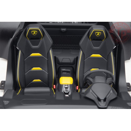 Lamborghini Huracan EVO (blu Nethuns) 1/18 AUTOART 79212 AUTOART