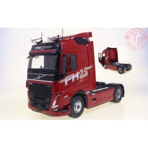 VOLVO FH16 750 GLOBETROTTER XL 25 YEAR EDITION 2-AXLE RED 1:24 SL2400104 SOLIDO